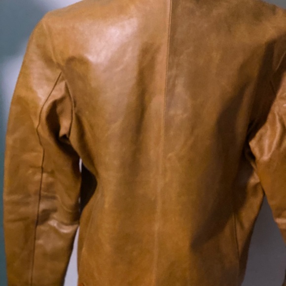 Leather jacket - Picture 3 of 5